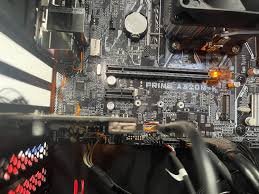 Understanding the Orange Light on ASUS Motherboard: